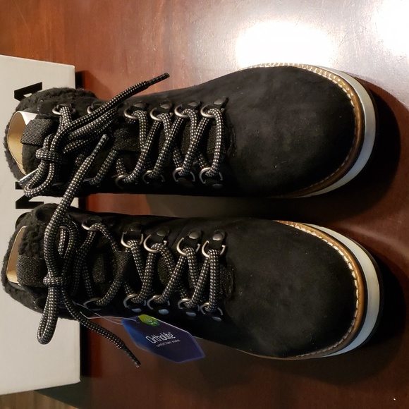 Sonoma Boots, Size 7.5 Ortholite ECO - Picture 3 of 8